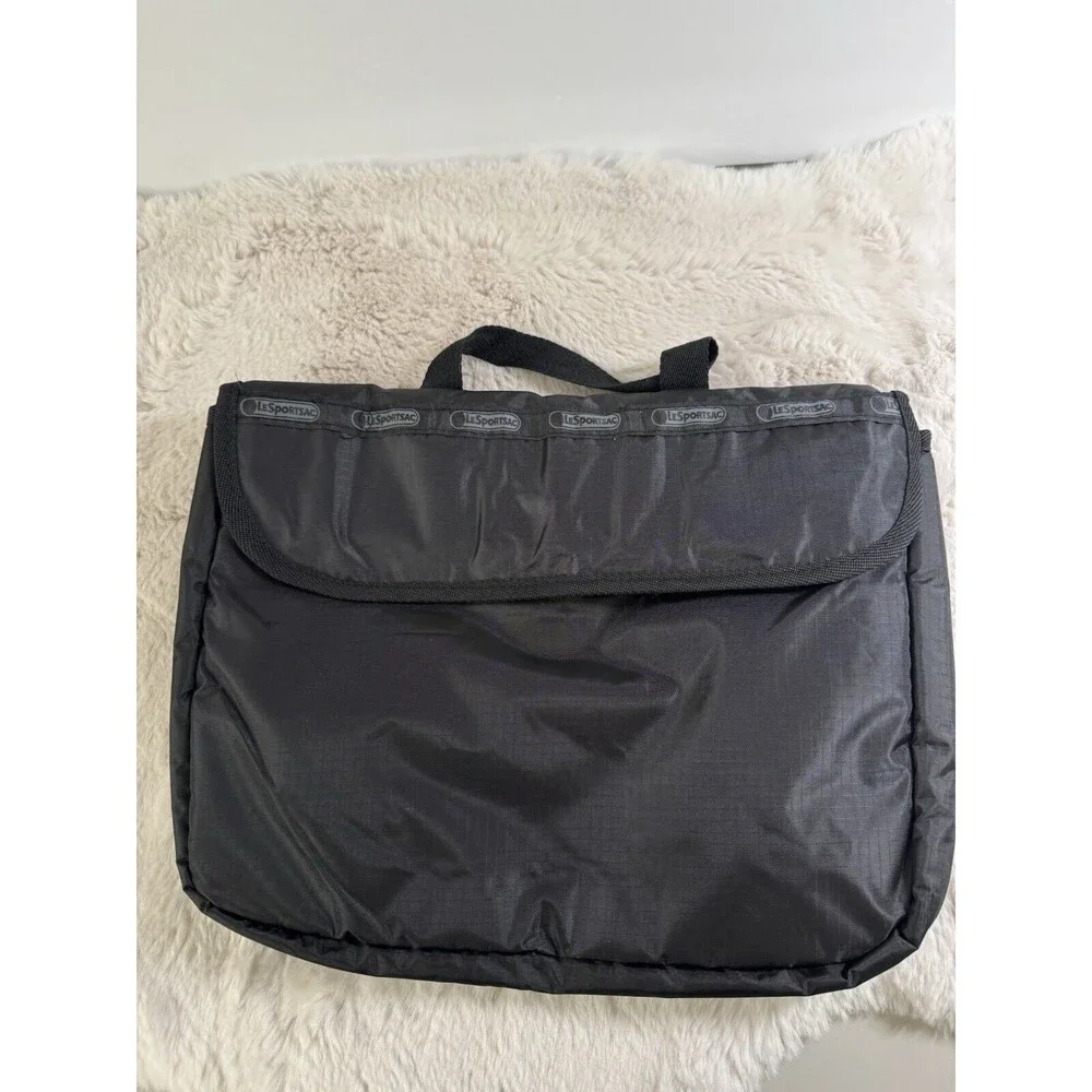 Lesportsac Computer Tablet Case Black Classic Minimalist Padded Nylon EUC